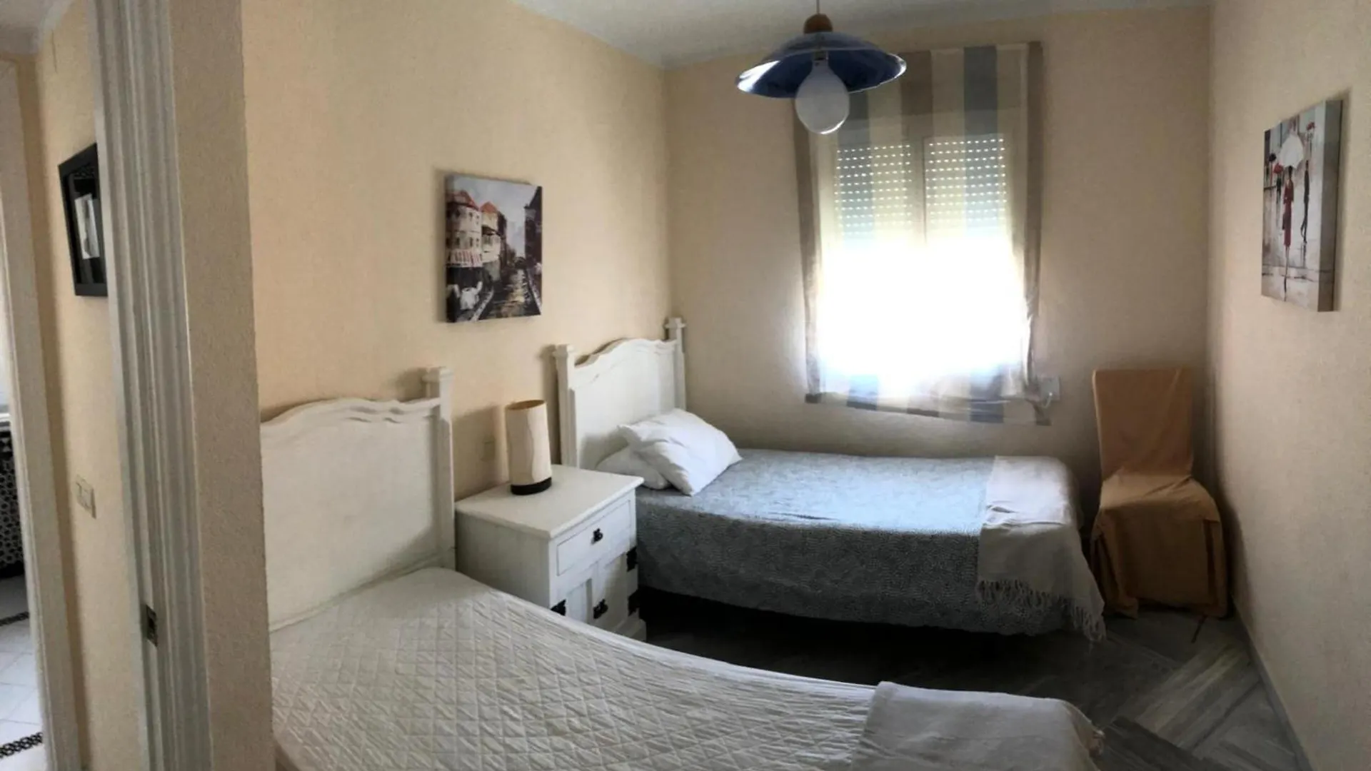 Garden Beach Townhouse 埃斯特波纳 0*,